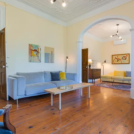 Apartment Saldanha Charming Palace