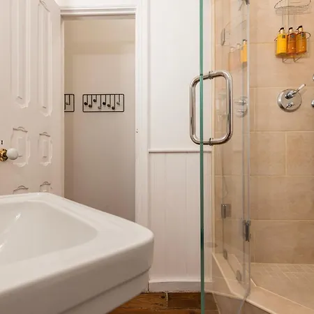 Saldanha Charming Palace *